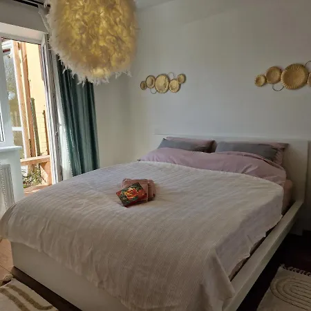 Sunny Family Terrace Apartment Riga